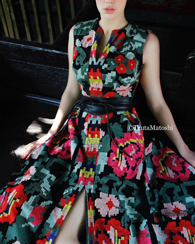 Best Price of the Season!Bubulina Blooms Gown